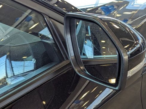 Certified 2025 Ford Explorer ST-Line w/ ST-Line Street Pack image 4