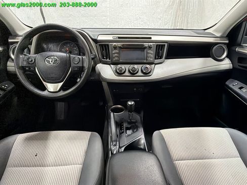 Used 2013 Toyota RAV4 LE AWD/4WD image 6