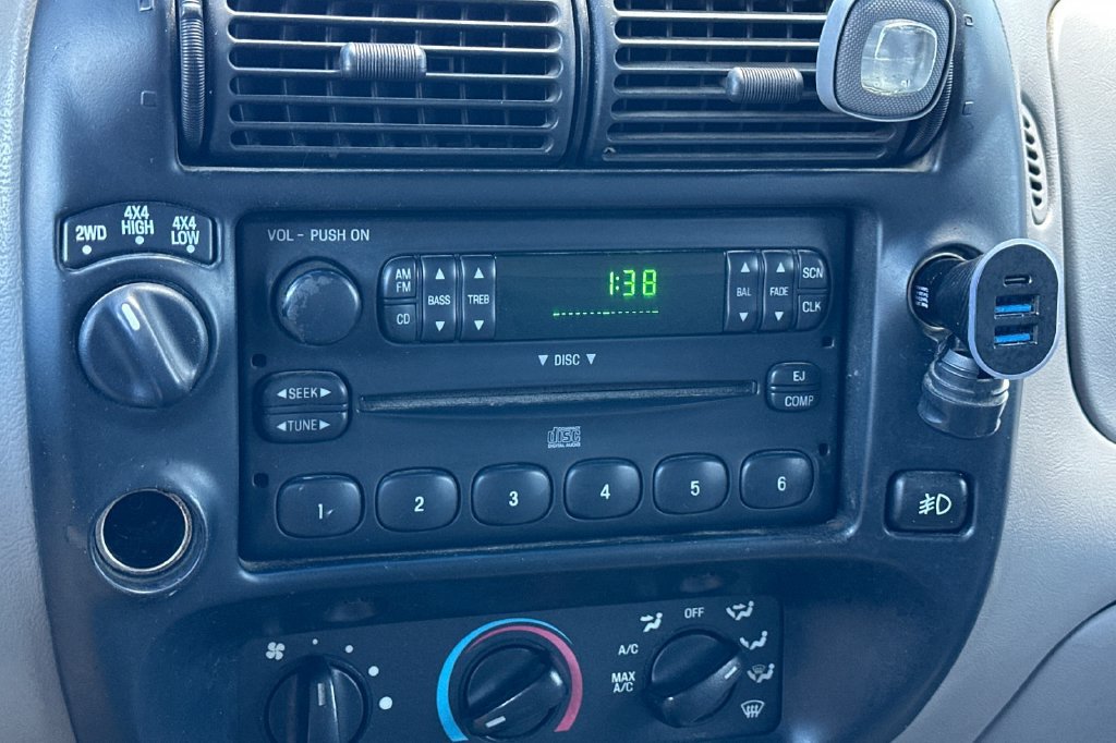 Used 1998 Ford Ranger Splash AWD/4WD image 16