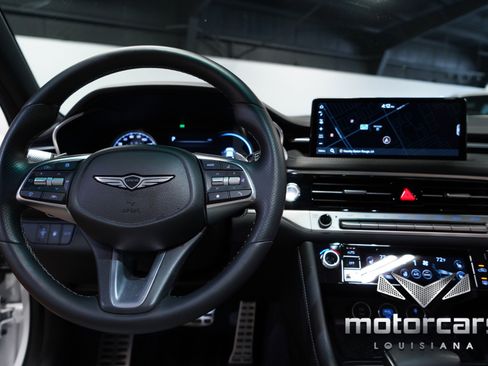 Used 2024 Genesis G70 2.5T w/ Sport Prestige Package AWD/4WD image 32