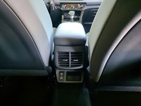 Used 2026 Kia Seltos LX FWD image 8