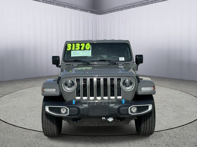 Used 2023 Jeep Wrangler Unlimited Sahara w/ Cold Weather Group AWD/4WD image 4
