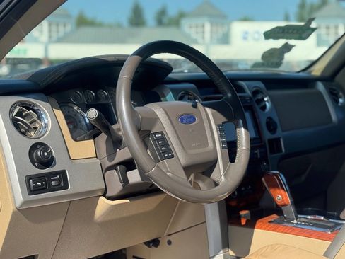 Used 2009 Ford F150 Lariat image 2