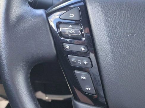 Used 2024 Nissan Armada SV AWD/4WD image 26