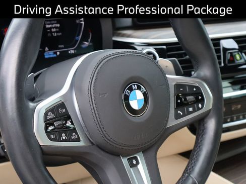 Used 2023 BMW 530i xDrive w/ M Sport Package AWD/4WD image 6