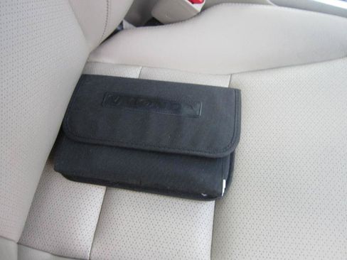 Used 2017 Honda Accord EX-L image 28