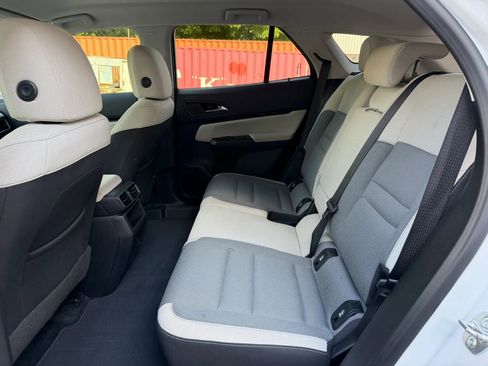 Used 2024 Honda Prologue EX image 14
