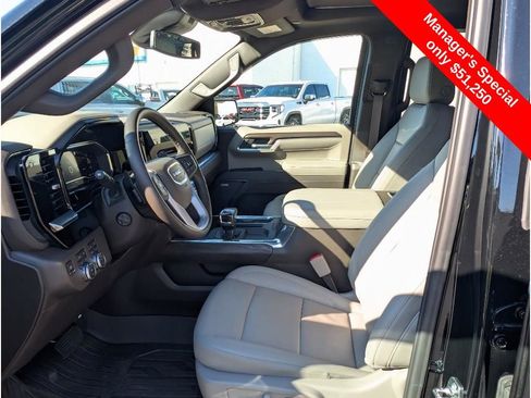Used 2025 GMC Sierra 1500 SLT w/ SLT Premium Package image 14