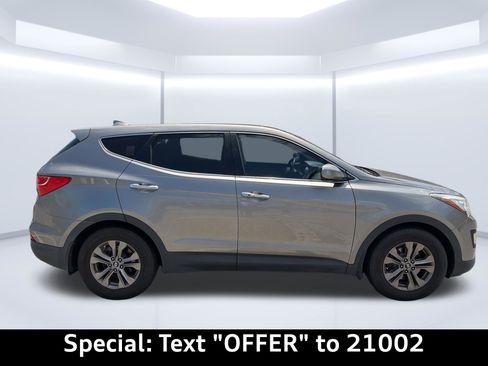 Used 2013 Hyundai Santa Fe Sport w/ Technology Pkg FWD image 12