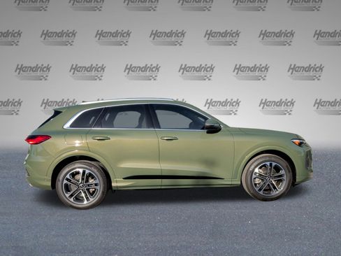 New 2025 Audi Q5 Prestige image 10