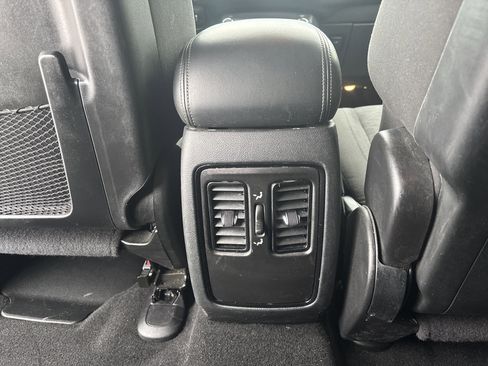 Used 2023 Dodge Durango SXT Launch Edition image 31