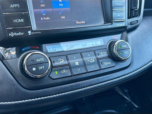 Used 2017 Toyota RAV4 XLE w/ Plus Extra Value Package FWD image 15