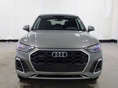 Used 2023 Audi Q5 2.0T Premium w/ Convenience Package image 14