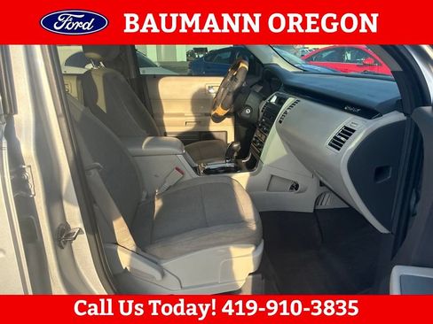 Used 2012 Ford Flex SE w/ Trailer Tow Pkg Class III FWD image 10