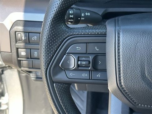 Certified 2025 Toyota Tacoma SR5 image 12