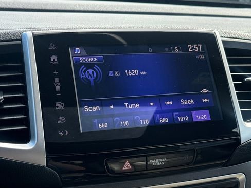 Used 2017 Honda Pilot EX-L image 22