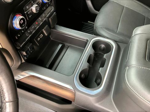 Used 2021 GMC Sierra 1500 SLT image 17