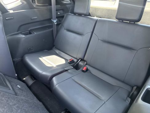 Used 2024 Mitsubishi Outlander FWD image 12