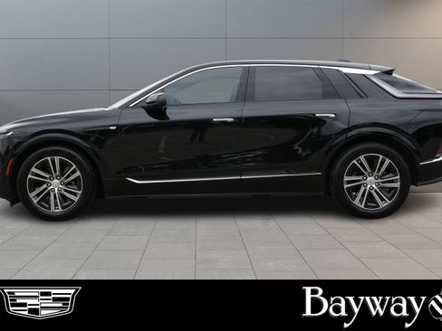 Certified 2024 Cadillac Lyriq Luxury RWD image 5