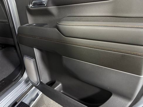 Used 2024 Chevrolet Silverado 1500 High Country w/ High Country Premium Package AWD/4WD image 30