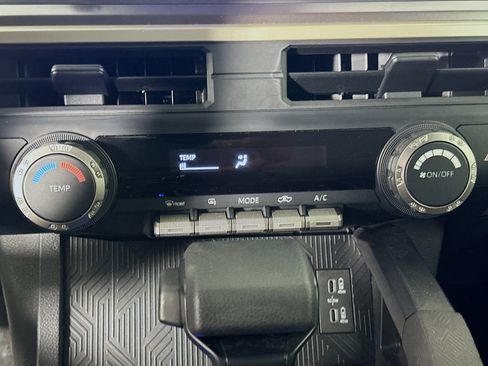 Used 2025 Toyota Tacoma SR5 image 24