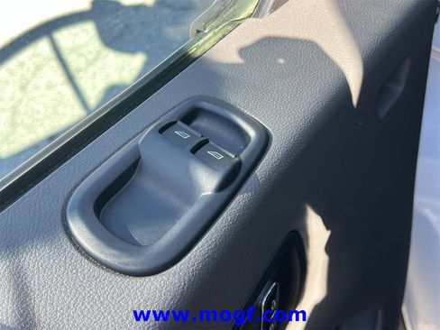 Used 2024 Ford Transit 350 XLT image 19