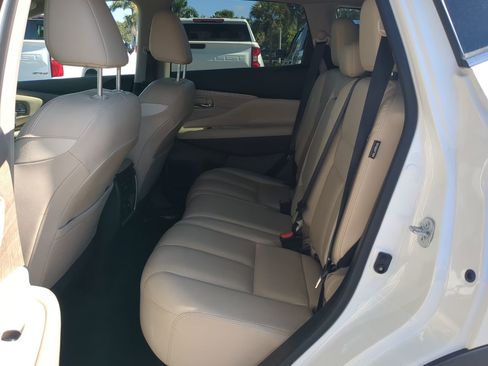 Used 2023 Nissan Murano SL image 14