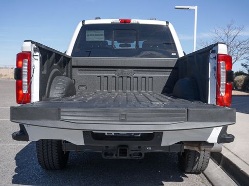 New 2026 Ford F250 Lariat w/ Black Appearance Package AWD/4WD image 18
