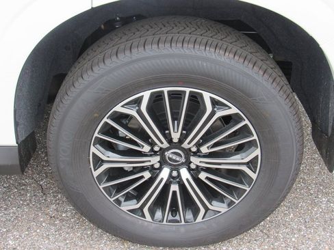 New 2026 Nissan Armada SL w/ Captain's Chari Seat Package image 10