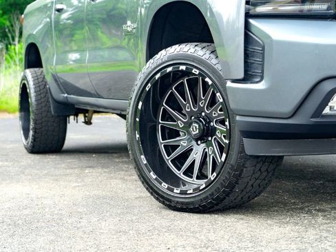 Used 2021 Chevrolet Silverado 1500 RST AWD/4WD image 3