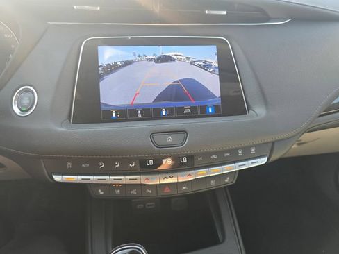Used 2023 Cadillac XT4 Premium Luxury w/ Enhanced Visibility Package FWD image 23