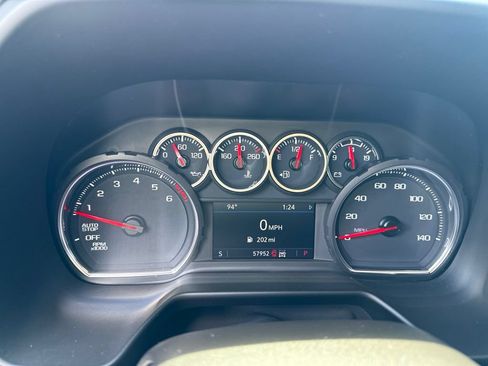 Used 2021 Chevrolet Tahoe RST w/ Luxury Package AWD/4WD image 9
