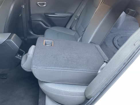 Used 2025 Kia K4 FWD image 35