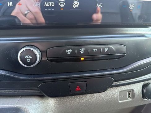 Used 2023 Ford Transit 250 148 High Roof AWD image 16