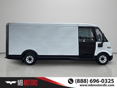 Used 2023 Chevrolet Brightdrop 600 w/ Active Safety Package 2 AWD/4WD image 5