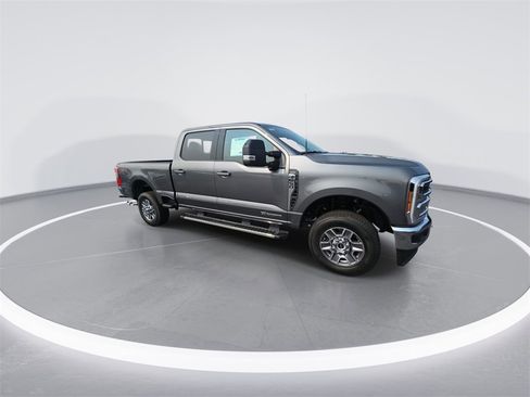 New 2026 Ford F350 Lariat image 2