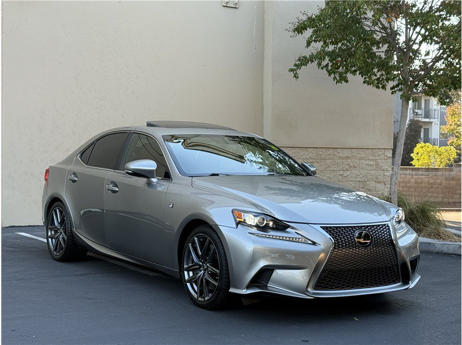 Used 2016 Lexus IS 350 AWD w/ F Sport Package image 2