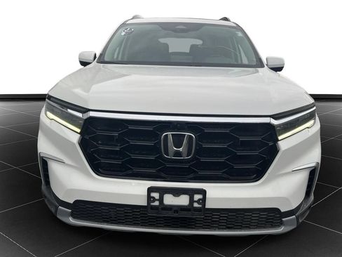 Used 2023 Honda Pilot Elite image 8