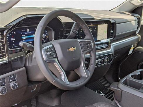 New 2025 Chevrolet Silverado 1500 LT image 3