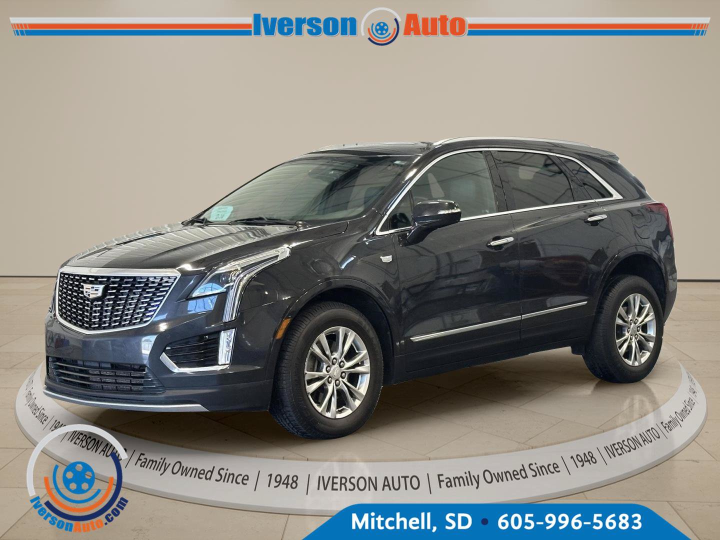 Used 2020 Cadillac XT5 Premium Luxury AWD/4WD image 4