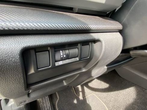Certified 2025 Subaru Crosstrek 2.5i Limited AWD/4WD image 21