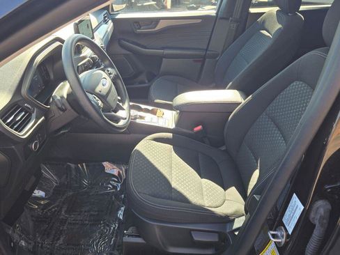 Used 2025 Ford Escape Active image 16