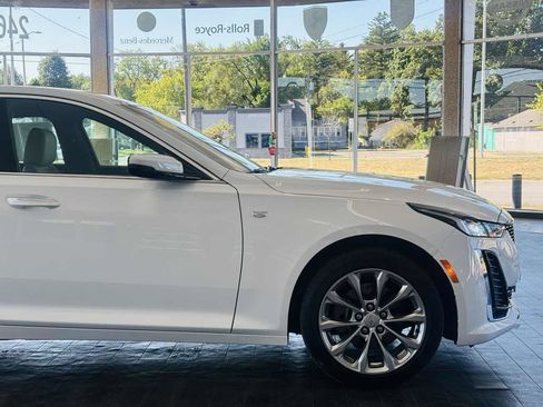Used 2022 Cadillac CT5 Premium Luxury AWD/4WD image 5