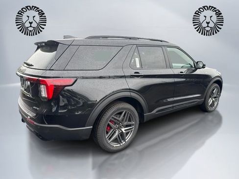 New 2026 Ford Explorer ST-Line AWD/4WD image 5