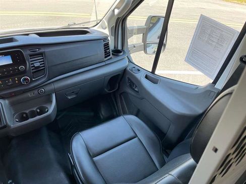 Used 2020 Ford Transit 250 Medium Roof AWD w/ Load Area Protection Package image 33