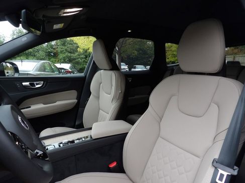 New 2026 Volvo XC60 B5 Plus w/ Protection Package Premier image 11