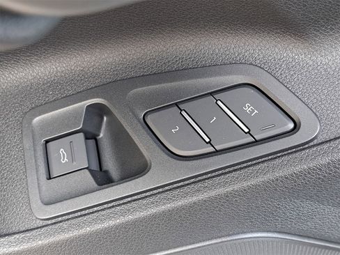 New 2025 Audi Q3 2.0T Premium Plus image 32