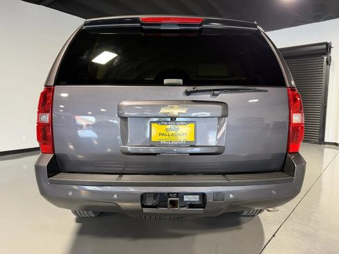 Used 2011 Chevrolet Tahoe LT w/ Luxury Package RWD image 20