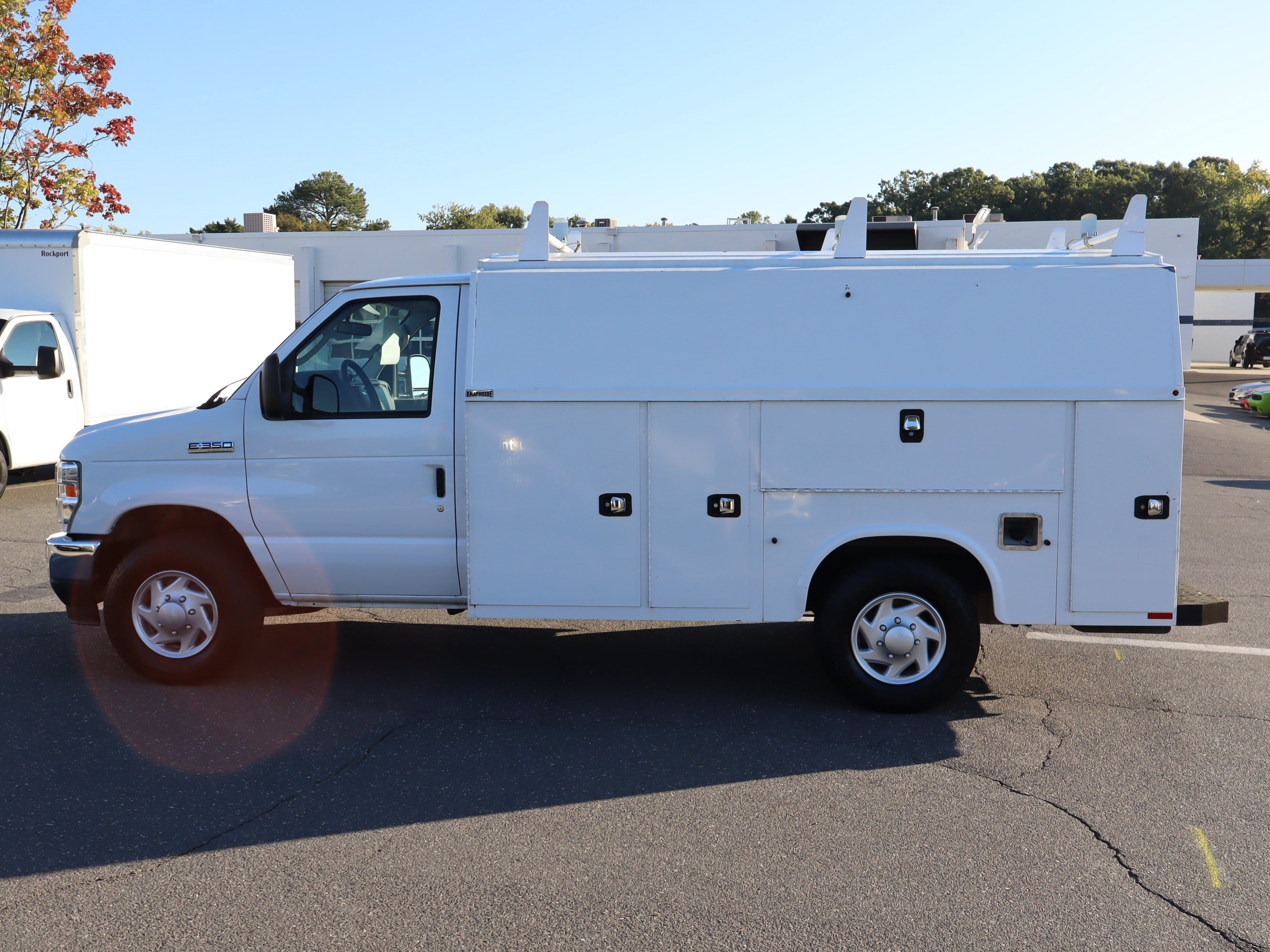 Used 2022 Ford E-350 and Econoline 350 Super Duty w/ Power Windows & Locks Group RWD image 8