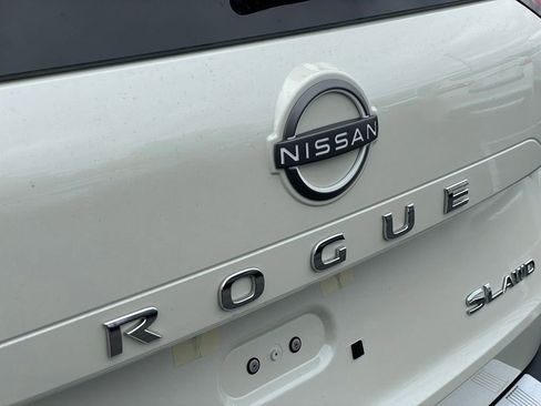 Certified 2023 Nissan Rogue SL AWD/4WD image 28